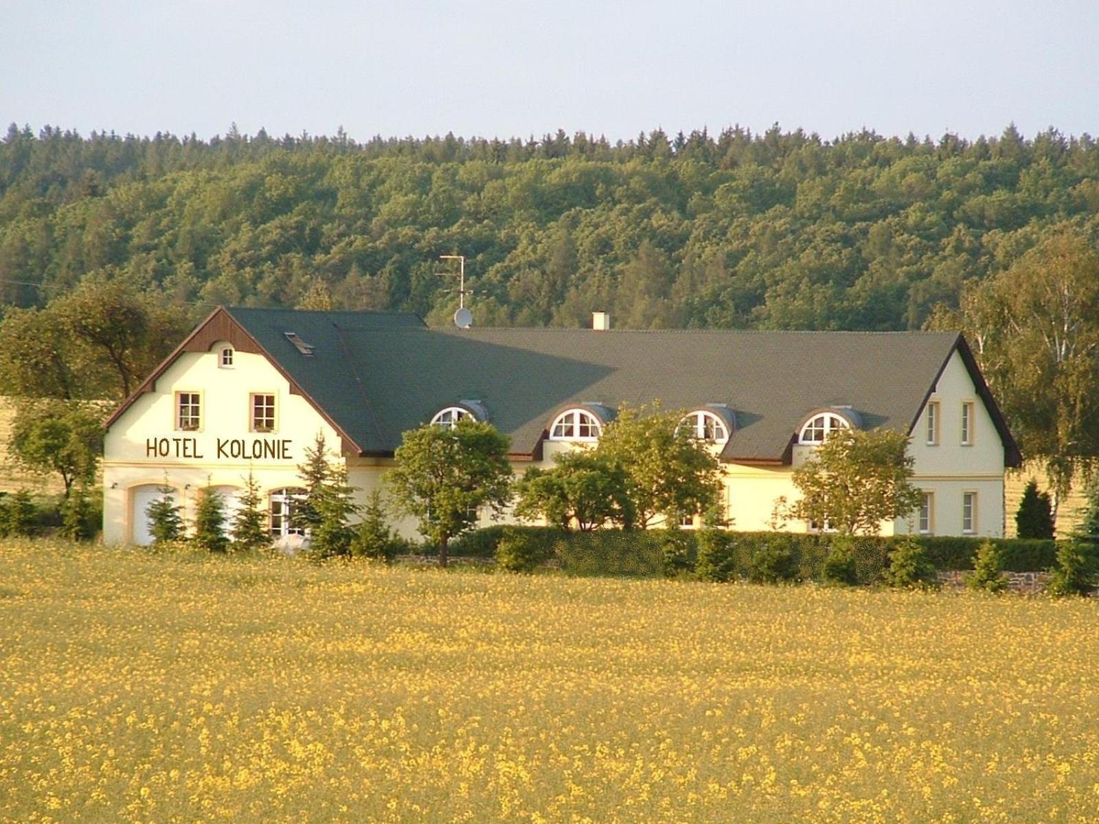 Hotel Kolonie Кршивоклат Экстерьер фото