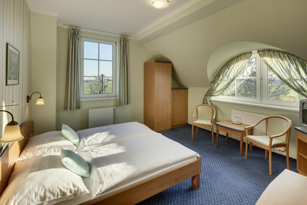 Hotel Kolonie Кршивоклат Номер фото